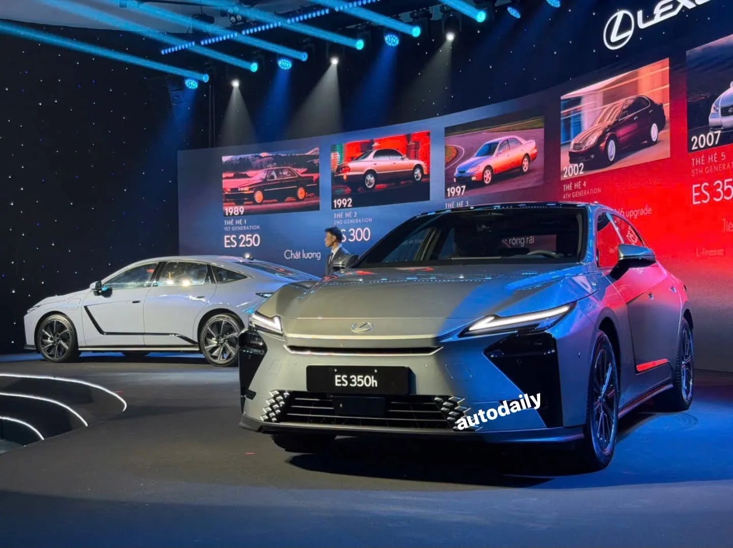 Lexus ES 2026 ra mắt Việt Nam: thêm bản thuần điện, giá từ 2,34 tỷ đồng — Khoang lái Tazuna và LSS+ 4.0